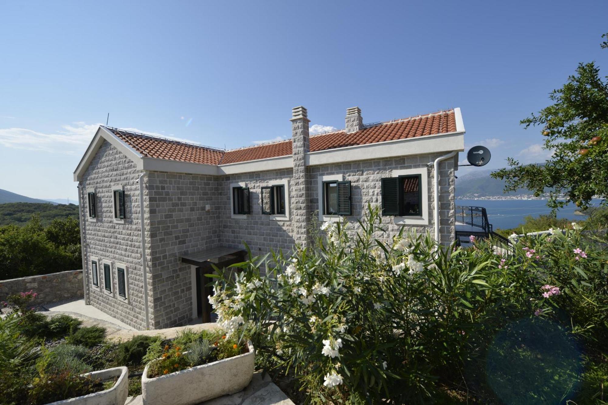 Villa Vista Azzurra Tivat Exteriér fotografie
