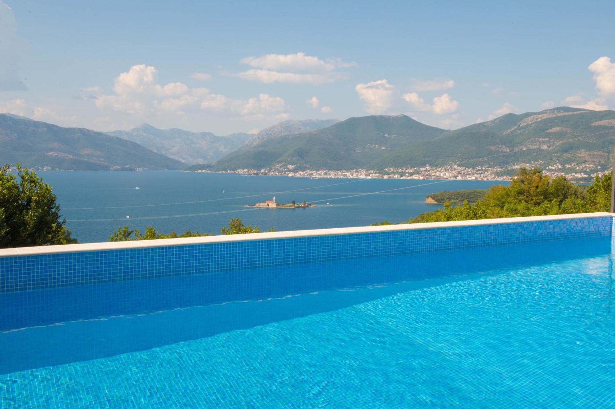 Villa Vista Azzurra Tivat Exteriér fotografie