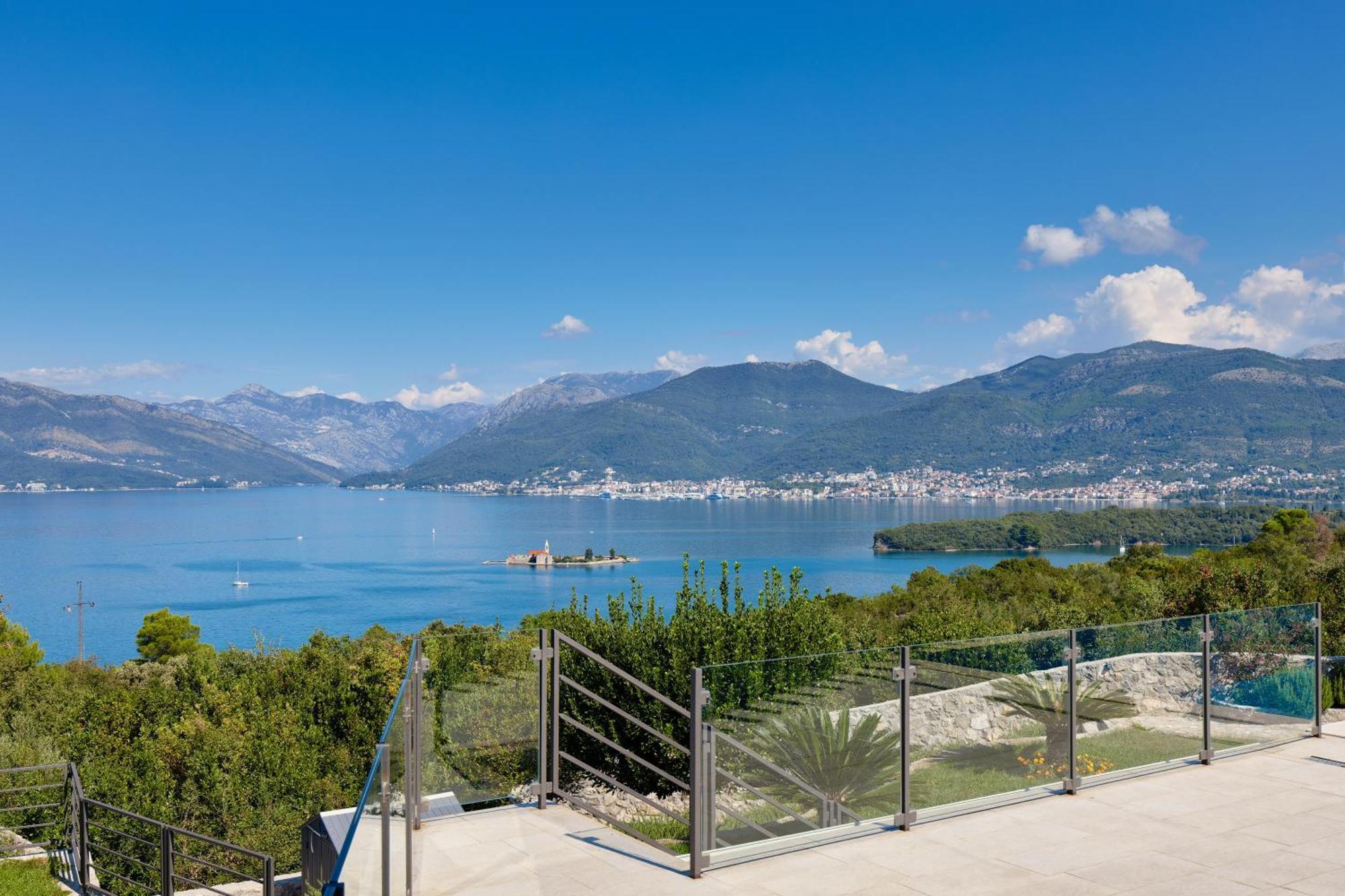 Villa Vista Azzurra Tivat Exteriér fotografie